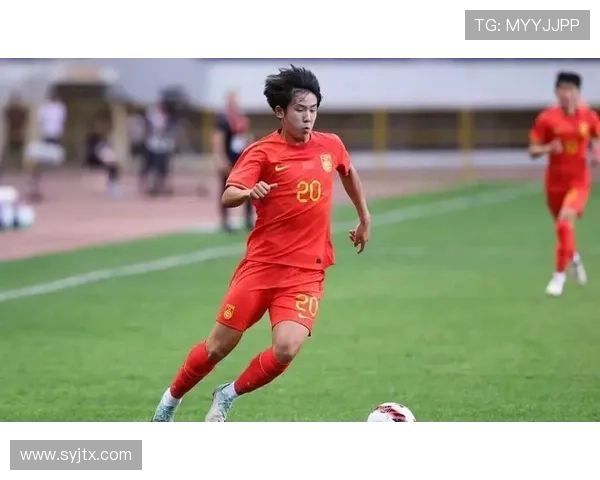 2023年全球新晋足球明星榜单揭晓年轻球员崭露头角引发热议